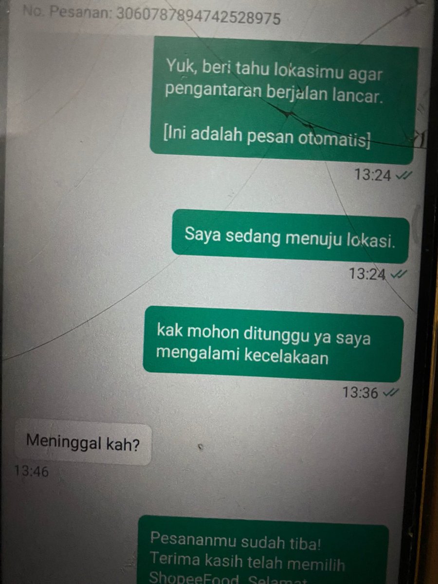 ellyadlv's tweet photo. tolong @shopeefood_id bikin konten edukasi untuk para customer buat lebih kasih empati pada para driver🙏🏻🙏🏻🙏🏻🙏🏻.

saya kerja jadi driver karena bisa kapan saja onbid dan hasilnya untuk kuliah 🥺 https://t.co/AuemCHgpxn