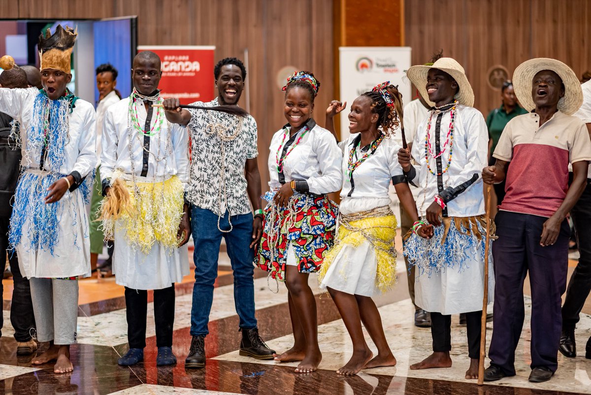 MukigaTraveller's tweet image. Uganda isn’t just naturally beautiful… it’s culturally alive. 

From traditional dances to local cuisines — every experience tells a story.

Step into it at the Pearl of Africa Tourism Expo 2026
21st–23rd May

#POATE2026 #ExploreUganda #Wanderlust