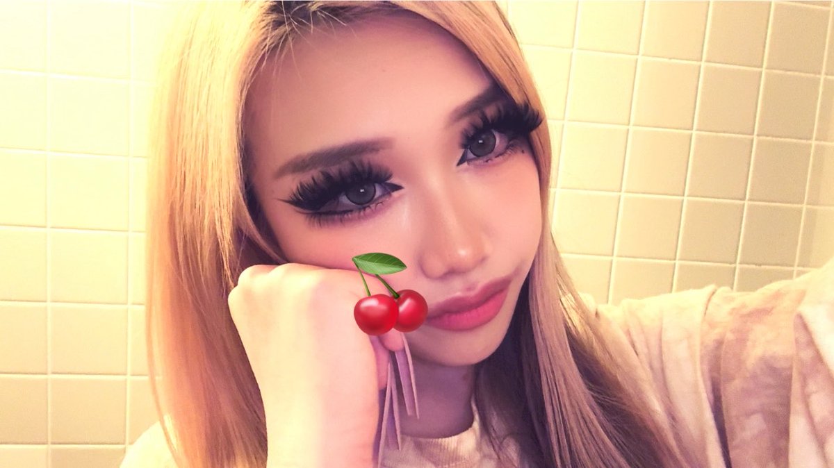 𝓂𝒾𝓊 tweet media