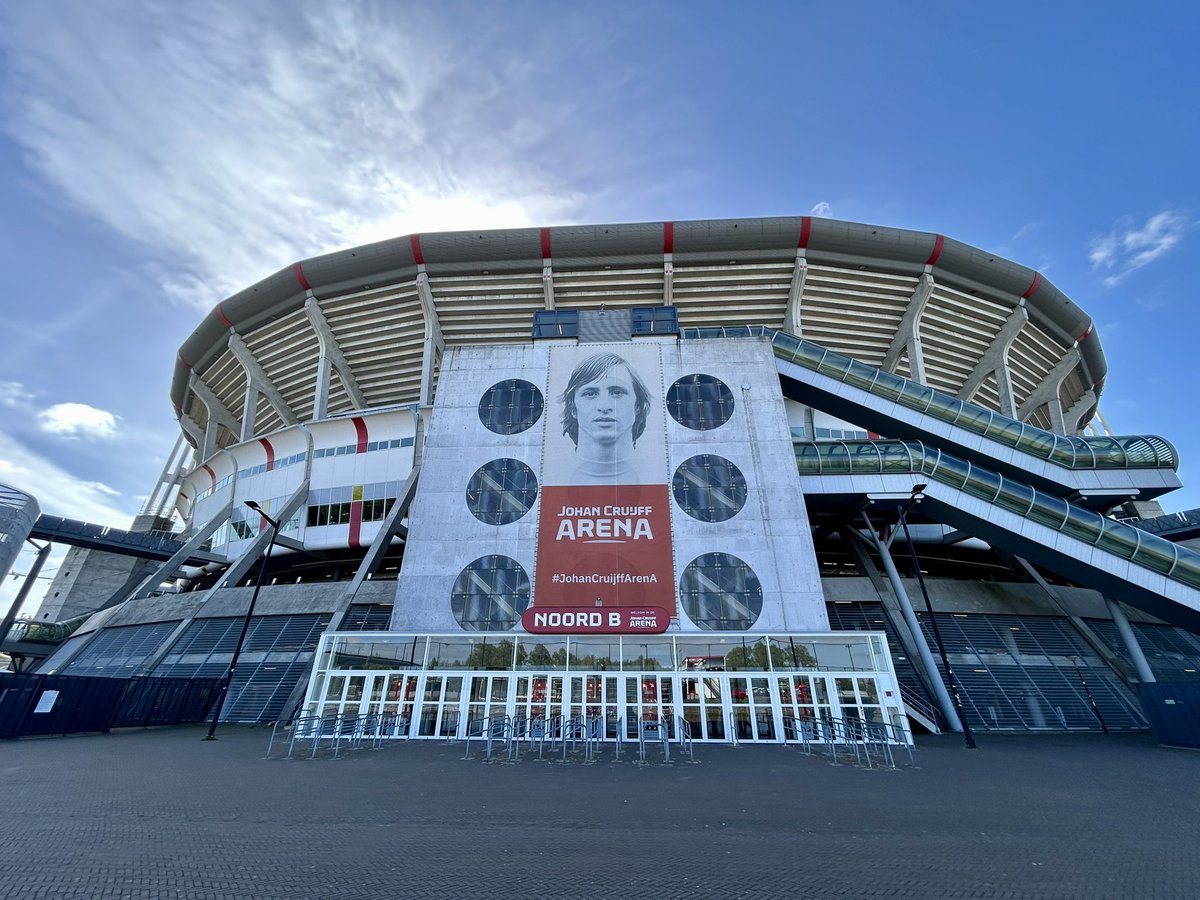 pompeyjones92's tweet image. 🏟️454
@AjaxVrouwen 0 @FeyenoordV1 0
Eredivisie Women 
Johan cruiyff arena 
💷€15
📌€8
👥???

A good game of football to watch. Plenty of chances. 
Cracking stadium and another one off my bucket list. 
#Groundhopping
#QualityoverQuantity
