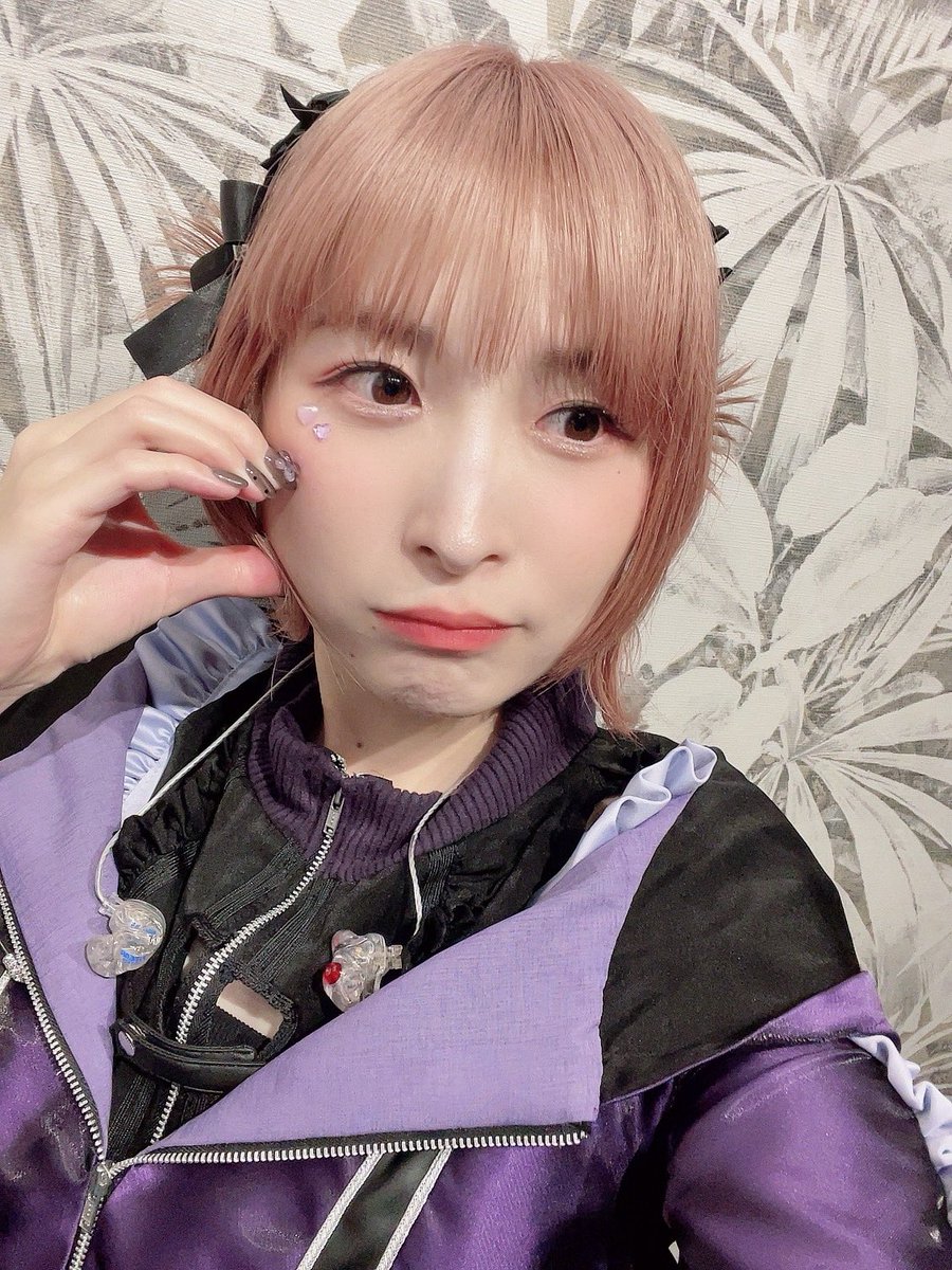 小澤麗那 tweet media