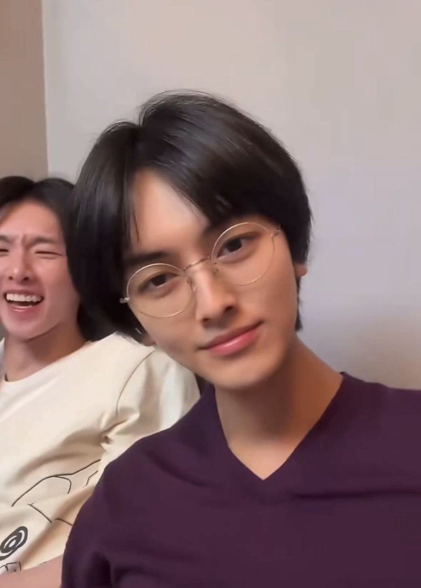 ดอกไม้ ✿ tweet media