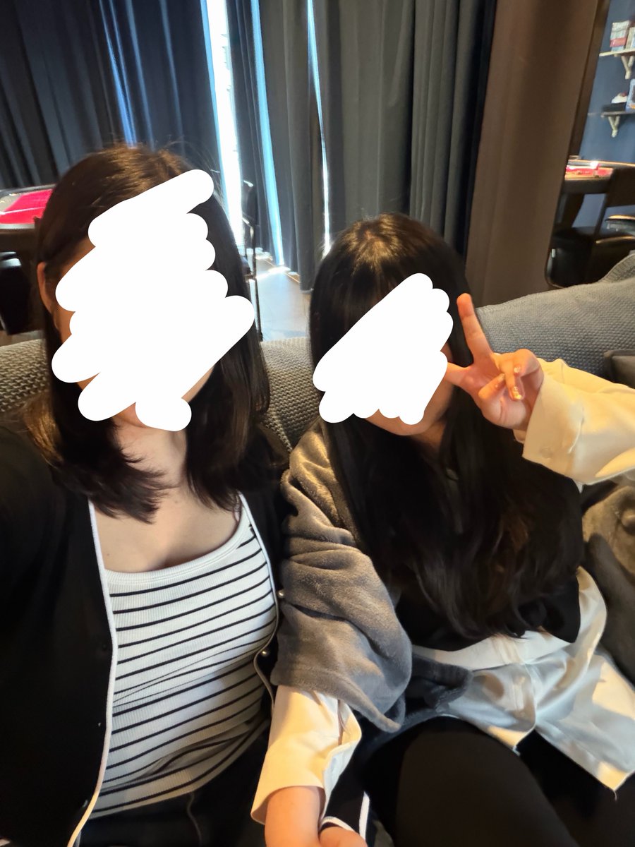 Jinnie 지니 tweet media