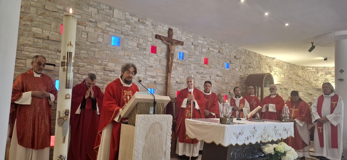 Amigonianos Curia General tweet media