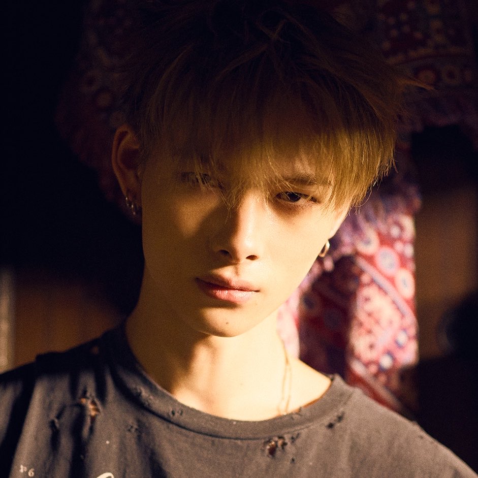 ♱ 𝐋𝐀 ♱ tweet media