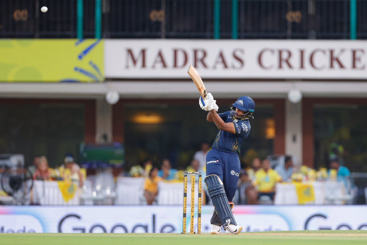 ℳя. வில்லங்கம் tweet media