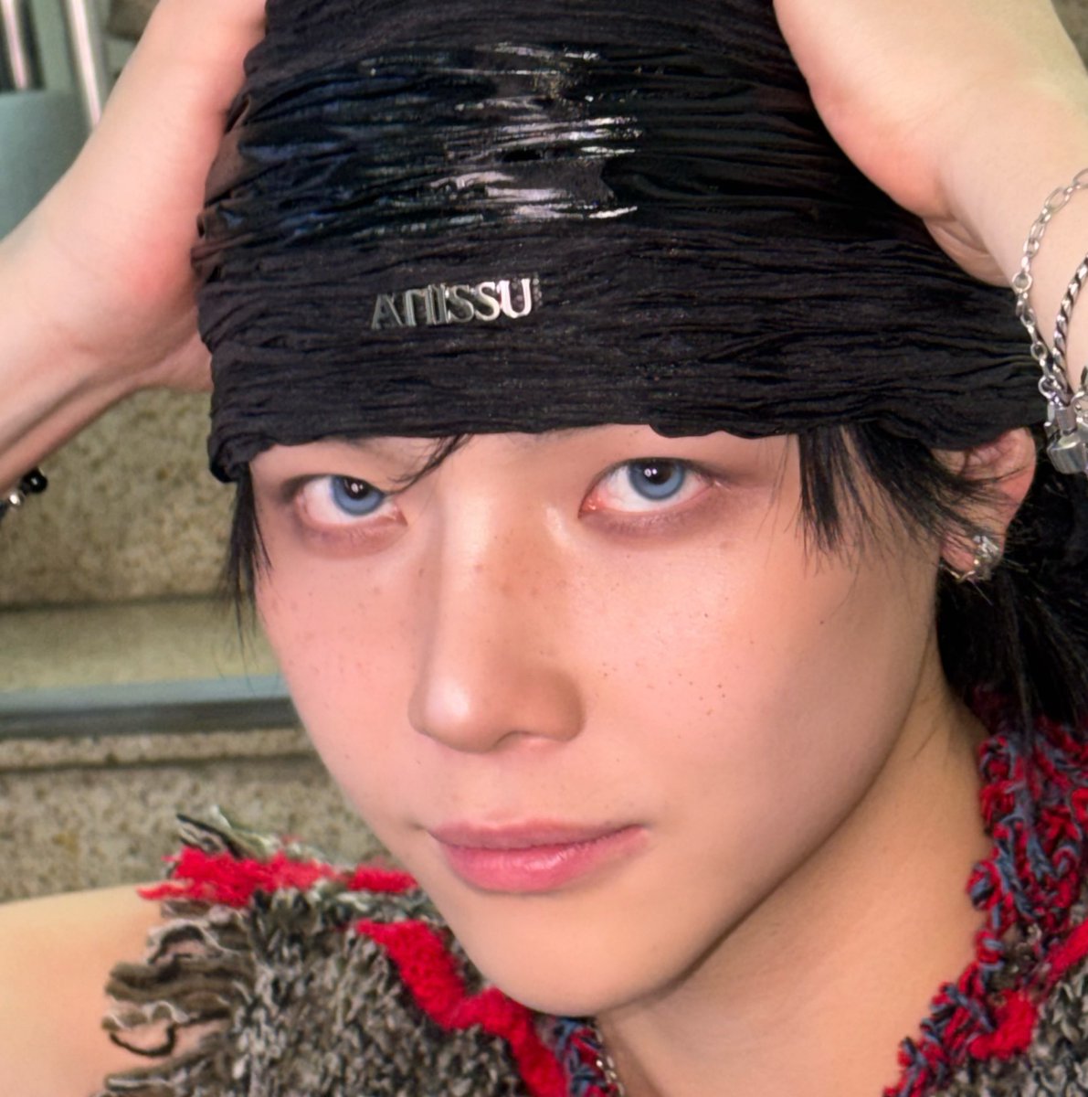 이런 느낌 스타일 사진 좋아서 나 막 소리질러짐 
아 진짜 니코님 너무 쭈으네😻😻😻