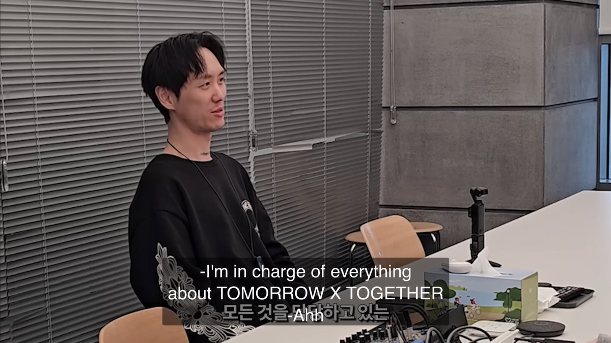 tyuncircle's tweet photo. @gyuikily we should send a protest truck with his face on it maybe he’d listen https://t.co/OkbnkO0WHl