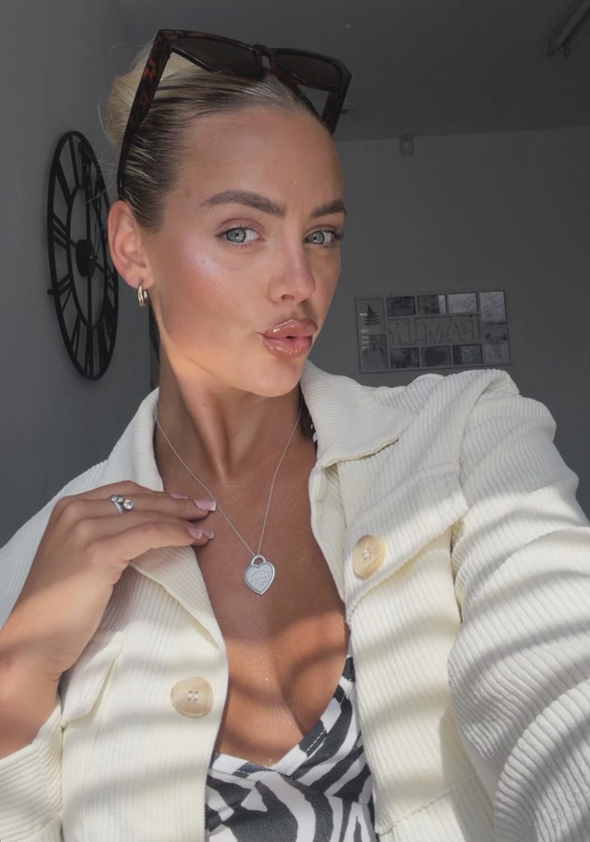 Irl subs tweet media