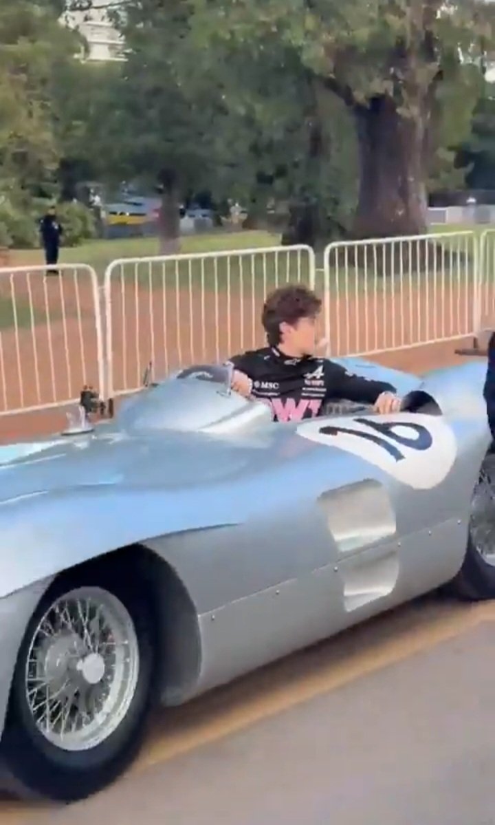 Bea Cougnet tweet media