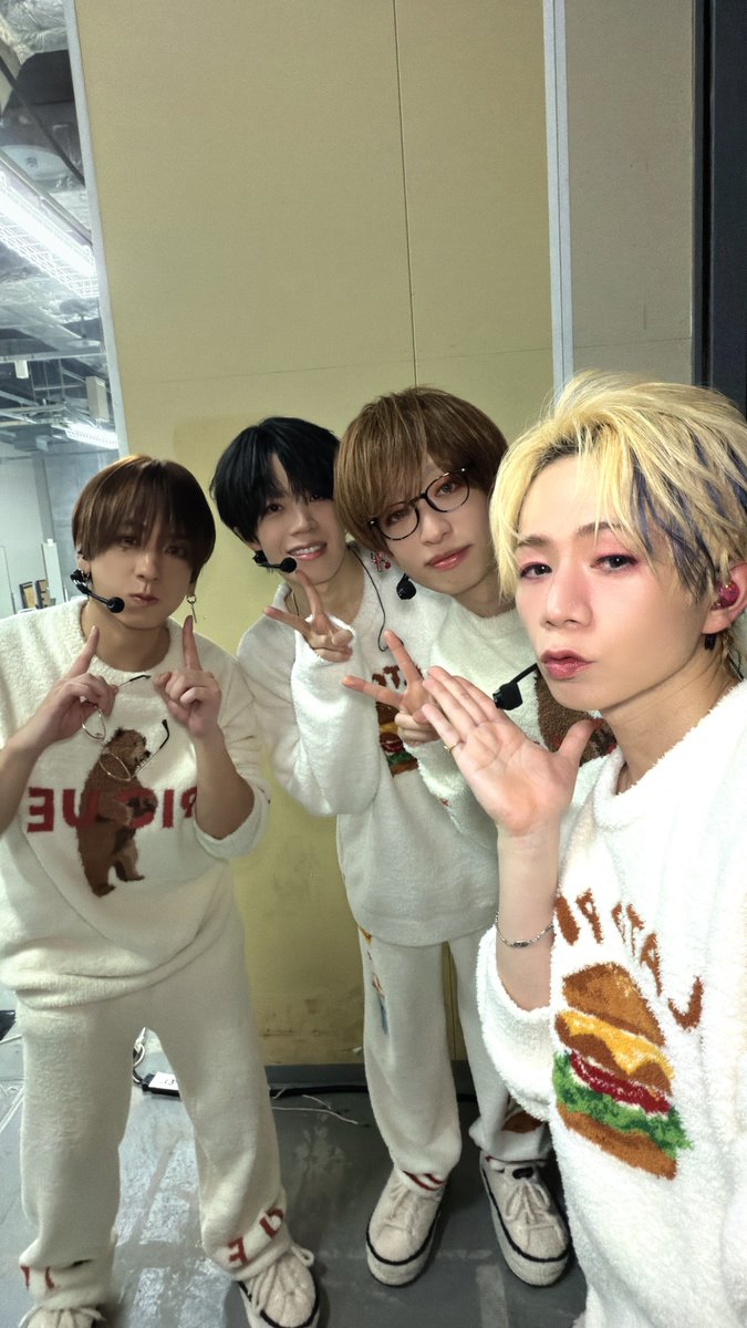 浦島坂田船公式 tweet media