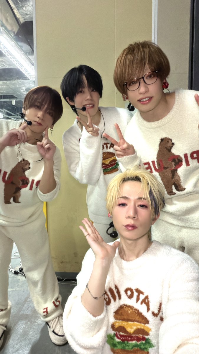 浦島坂田船公式 tweet media