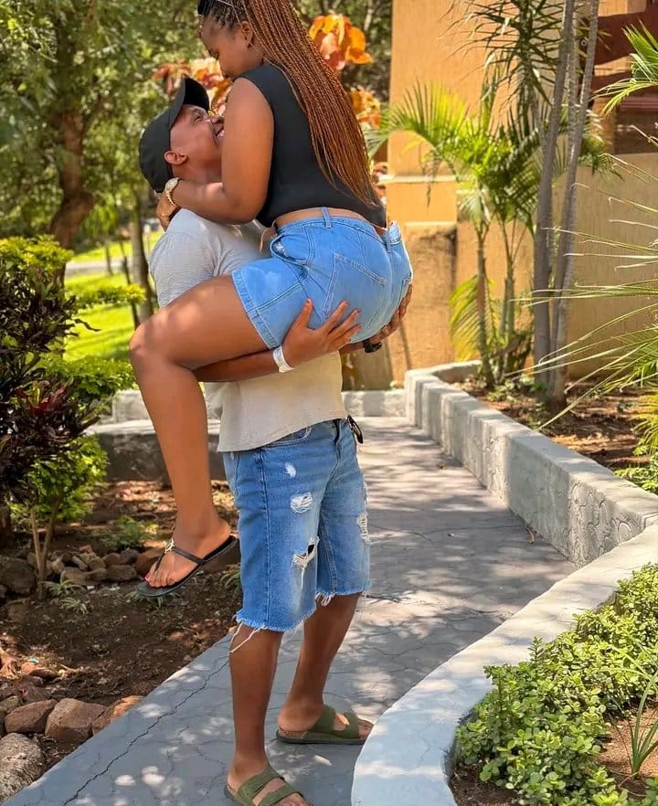 #PutSouthAfricansfirst tweet media