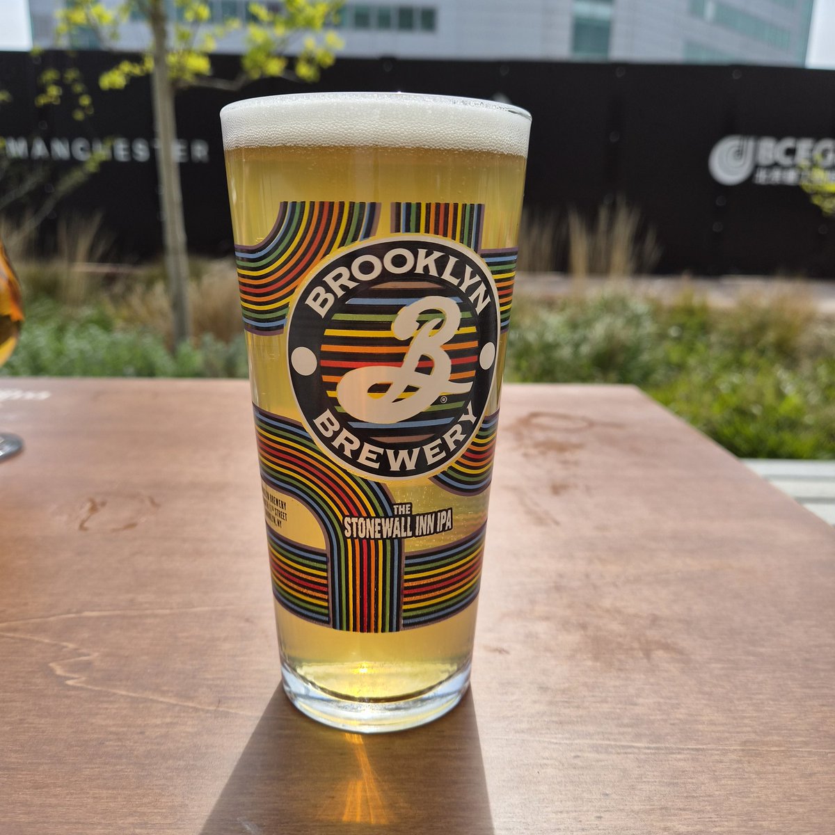 WelshWestwood's tweet image. Sipping on the iconic Stonewall Inn IPA 5.0% @BklynBreweryUK 

#beers #beersoftwitter #ale #alesfromthepump #beerdrinker