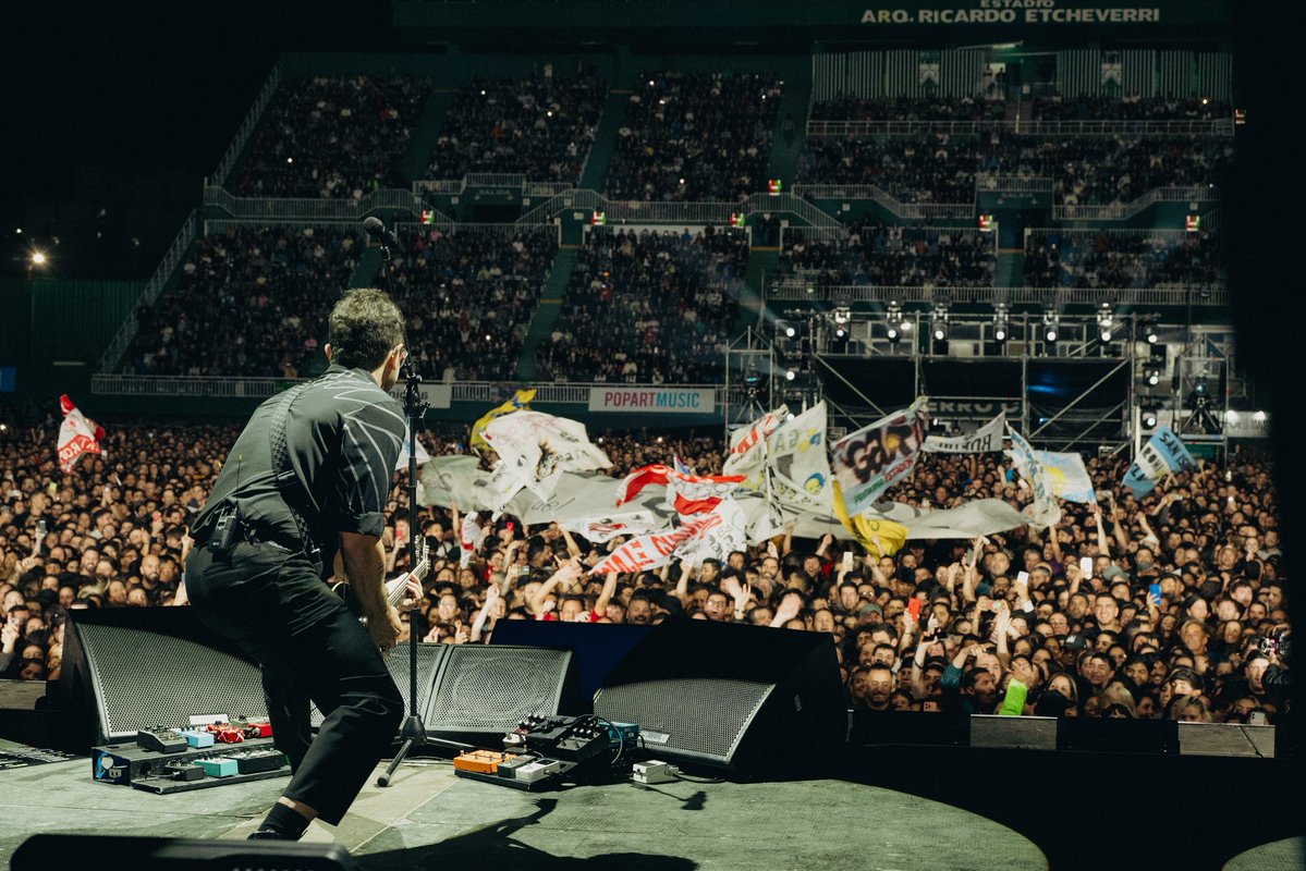 Gracias. Gracias. Gracias. 
Gracias infinitas Buenos Aires, los amamos, por siempre nuestra casa 🫶🇦🇷