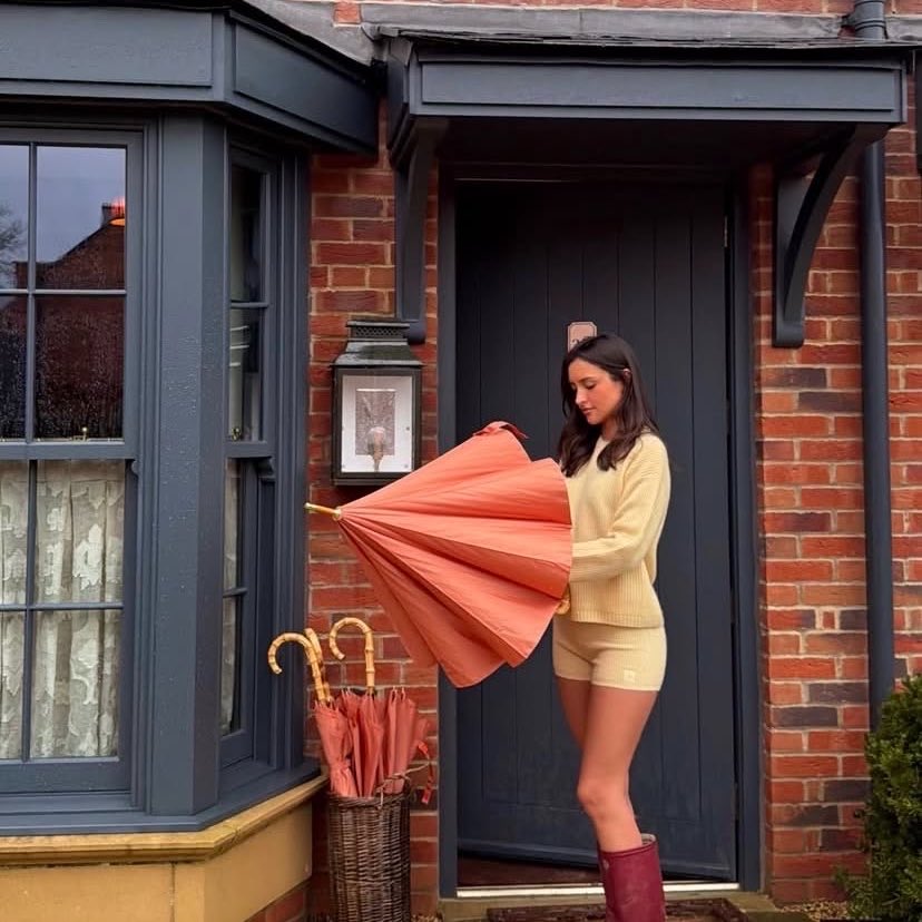 Alexandra Leclerc Archive tweet media