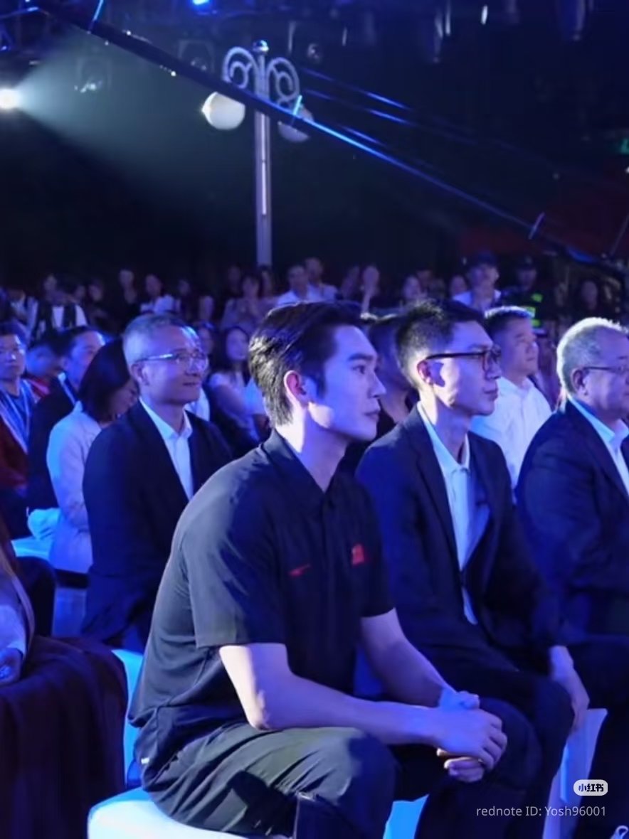 day✧˖*° tweet media