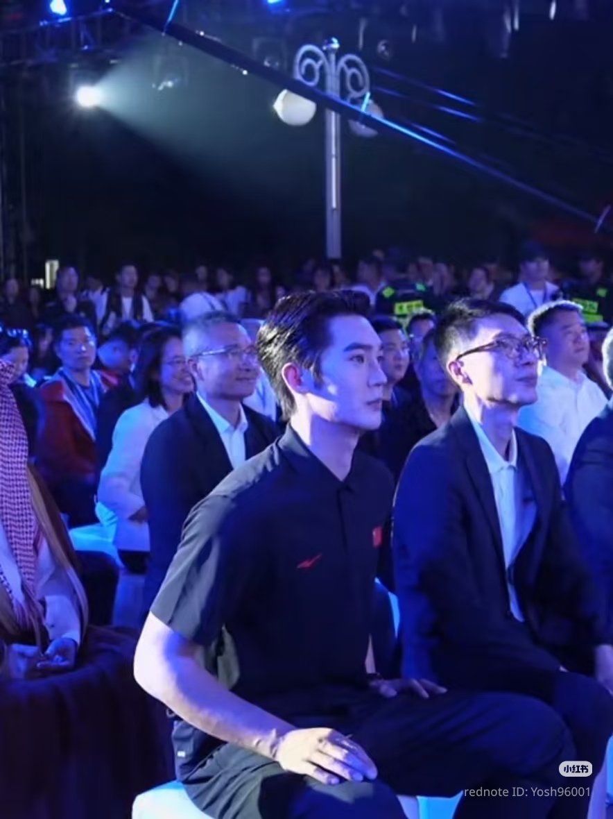 day✧˖*° tweet media