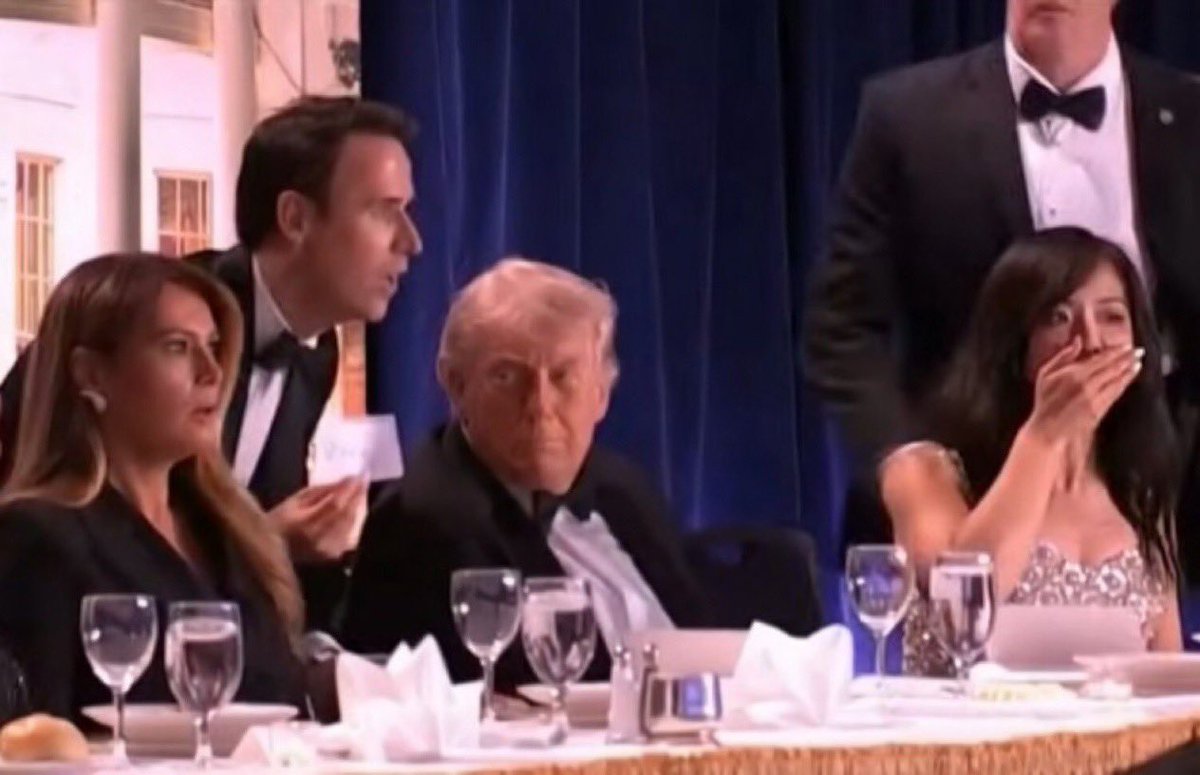 Planet Of Memes tweet media