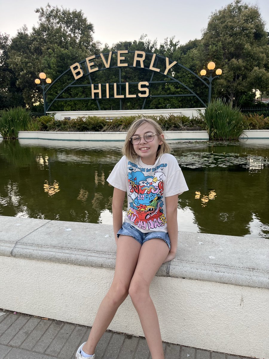 Rebecca Perrotto tweet media