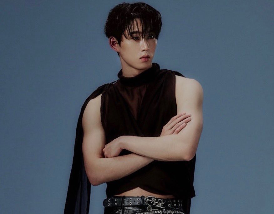 จักกะเอสสึ 👩‍💻 แฟนสาวดีนสุดหล่อ tweet media