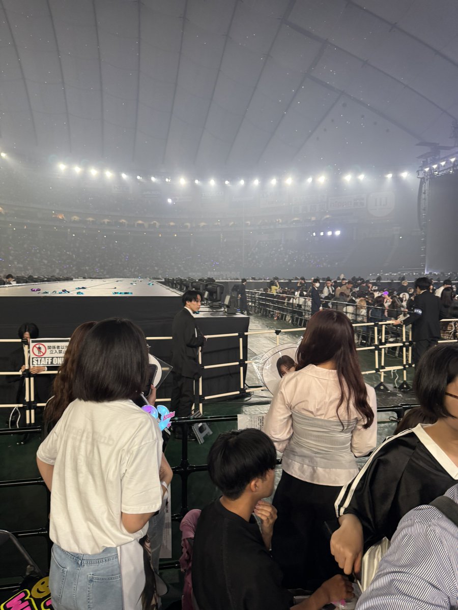 260426 aespa LIVE TOUR – SYNK : aeXIS LINE – in JAPAN [SPECIAL EDITION DOME TOUR]東京ドーム Day2❤︎

スペシャルエディション終わっちゃったよ🥲
次えりちゃんに会えるのはファンミかな？❤️
おつかれさまでした💝

#지구젤리버블 #aespa #에스파 #エスパ #SYNK_aeXISLINE #aespa_SYNK_aeXISLINE