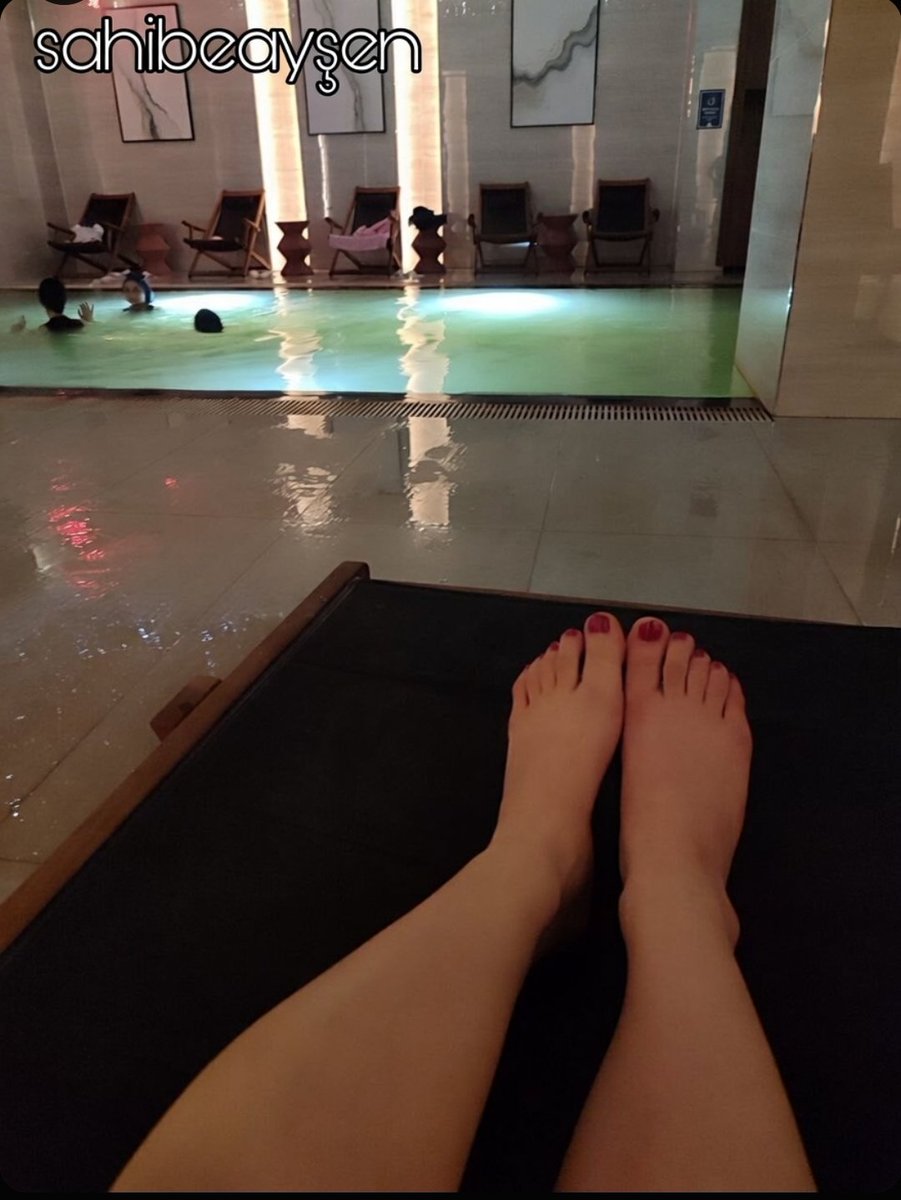 Aysenguner34's tweet photo. Sanal seans için müsaitim, iletişim için telegramdan yazın. 
https://t.co/g5nexcZn1T
#finansalköle  #finansalköpek  #bdsm 
#ayakfetişi  #sahibe #köle #fetişizm #slave https://t.co/TltlN3nqVr