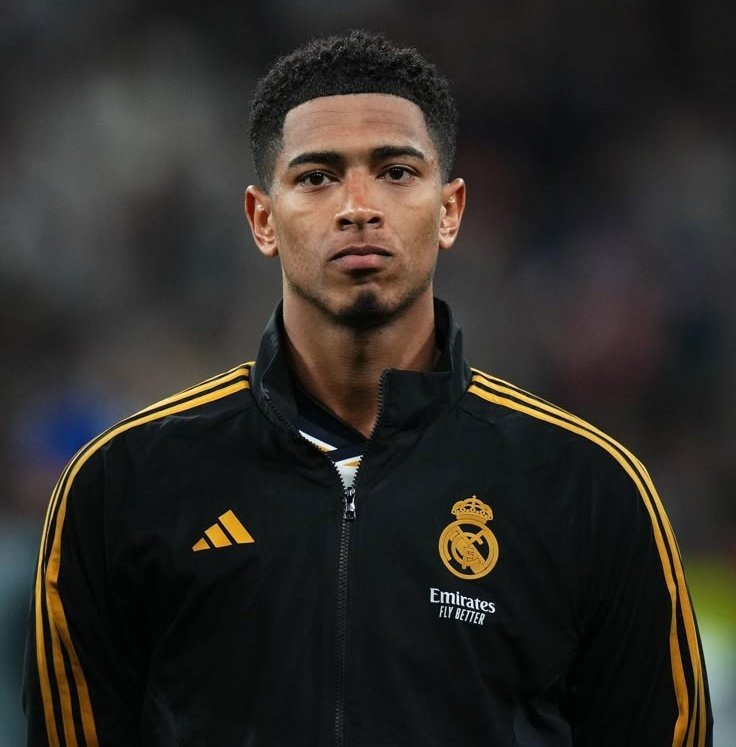 FC Bayern Türkiye tweet media