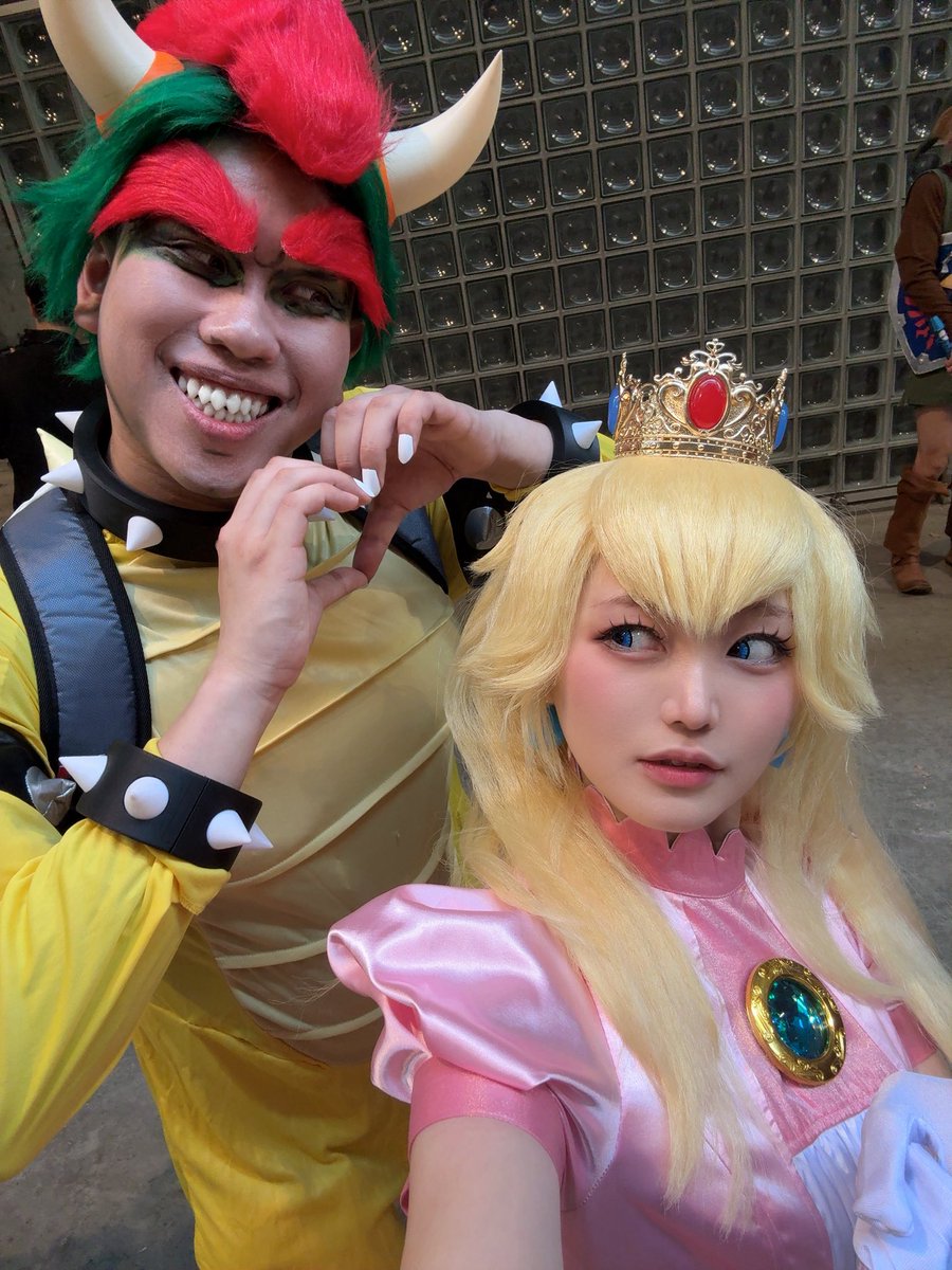 「いとしのピーチ姫よ！！！
今日こそワガハイと結婚してもらうゾ！！♥️♥️♥️♥️♥️」

「………………。」

#ニコニコ超会議2026
#超コスプレ