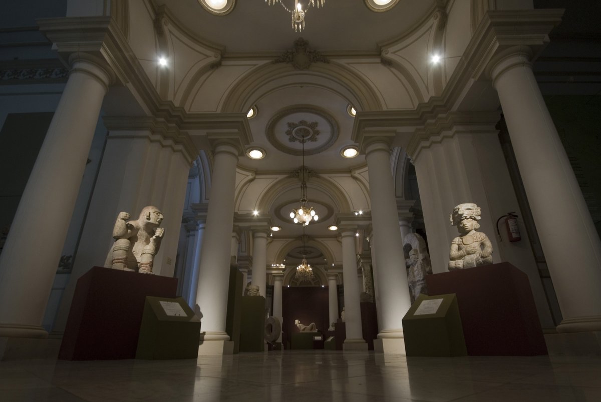 INAHmx's tweet image. #ENTÉRATE 📢

¡Hoy es #DomingoDeMuseos!

Aprovecha para visitar nuestros #MuseosINAH y conocer tu patrimonio de forma gratuita si eres nacional o residente. 🏛️✨

Descubre cuál está cerca de ti: inah.gob.mx/red-de-museos

¡Te esperamos!