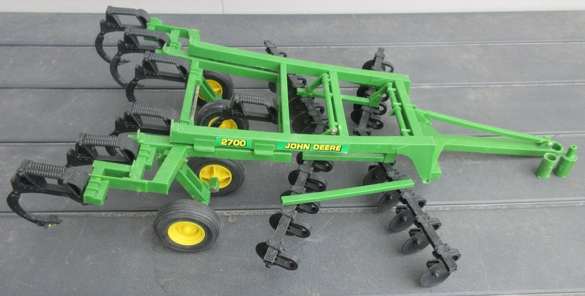 rusticrelics04's tweet image. TOMY ERTL 1/16 John Deere 2700 Mulch Ripper Big Farm Toy Tillage 7 shank ebay.us/m/eBnfZP #eBay via @eBay #Agribusiness #Agriculture #toytractors #agroforestry #Agronomy #farmhouse #JohnDeere #farming #farmwork #agronomist #farmland #farmer #planting #ertl #toys #crops