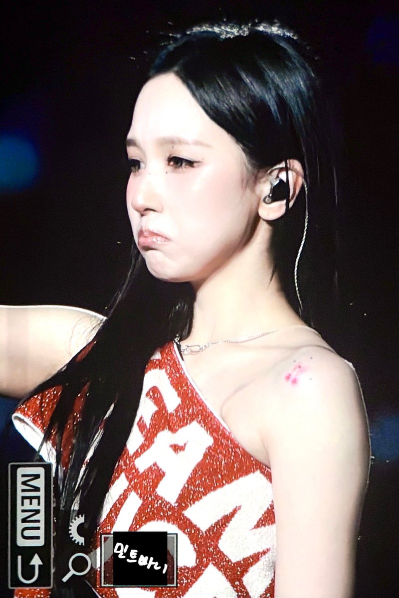 민트바니 tweet media