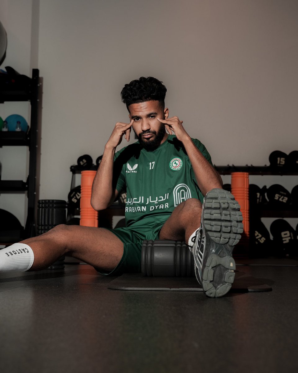 Ettifaq's tweet photo. تـركيز وقـوة 💪

#الاتفاق 💚❤️ https://t.co/RkGz60KIGL
