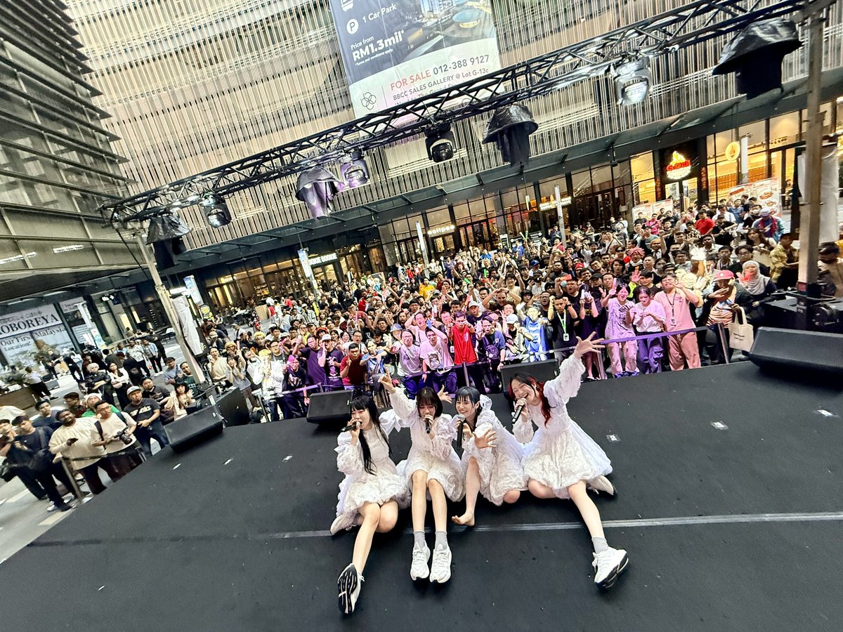 YAB_OfficialX's tweet image. DAY2🇲🇾
2026.04.26
Cos-Mic Spring Festival 2026
#YOURADVISORYBOARD
#ユアアド
#Malaysia 

at Main Atrium &amp;amp; WoW Plaza (Ground Floor), LaLaport Bukit Bintang City Centre 🇲🇾

It was such a wonderful time❣️
How did you like the show？
Your support is our greatest strength❤️‍🔥We love you