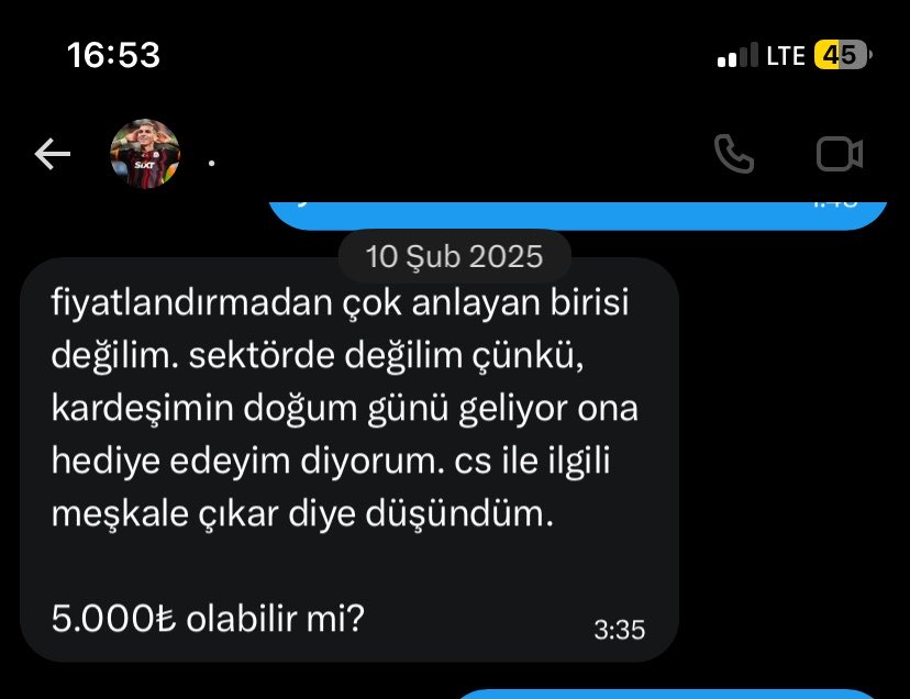 j3r- tweet media