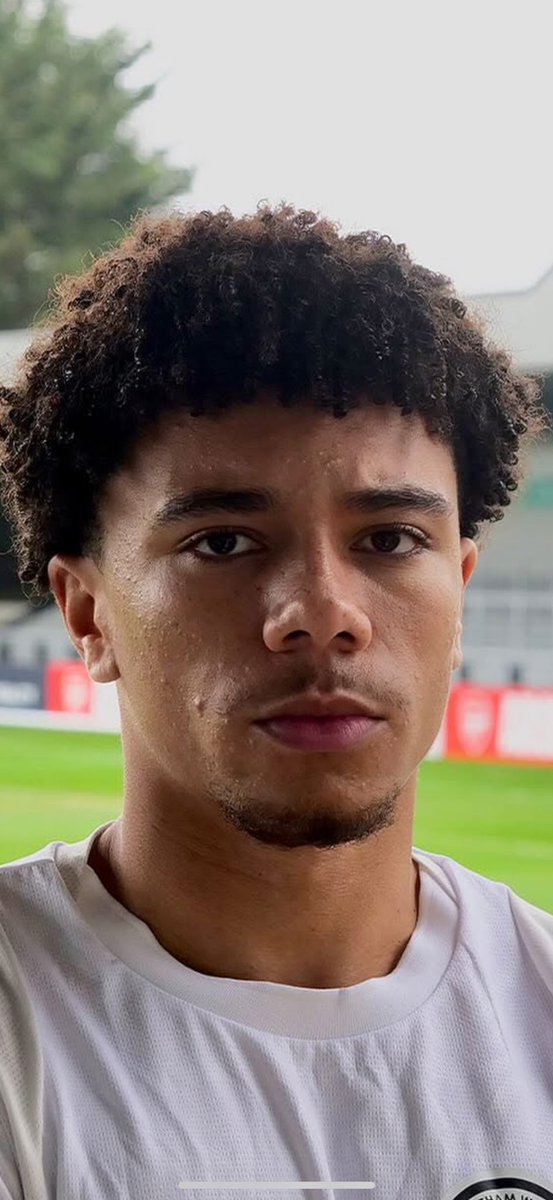 bandcsecurity's tweet photo. @BOREHAM_WOODFC @lukeygee1985 @coxey890 @CharlieOC0 

Result of the Player of the Match poll against Sutton

Ayinde 39.4%
Coxe 37.9%
O’Connell 10.6% https://t.co/DhkirLIOO9
