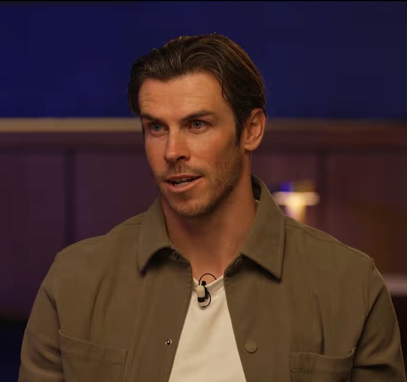 UtdKlay's tweet photo. 🚨Gareth Bale on the current superstar tensions at Real Madrid: 

🗣️ Bale: “Look, at a club like Madrid, talent alone is never enough, it’s about work rate, sacrifice, and doing the hard yards for each other. If someone like Jude Bellingham is calling out Mbappé, it’s because standards are slipping somewhere, and that can’t happen at this level.”

“When I was there, it didn’t matter if you were the biggest star or just breaking into the team, everyone ran, everyone pressed, everyone fought. No one gets a free pass. If Kylian Mbappé or anyone else isn’t putting in the same work as the rest, it creates friction, simple as that.”

“At Madrid, you either match the intensity of the team or you get found out. There’s no room for passengers — everyone has to run.”