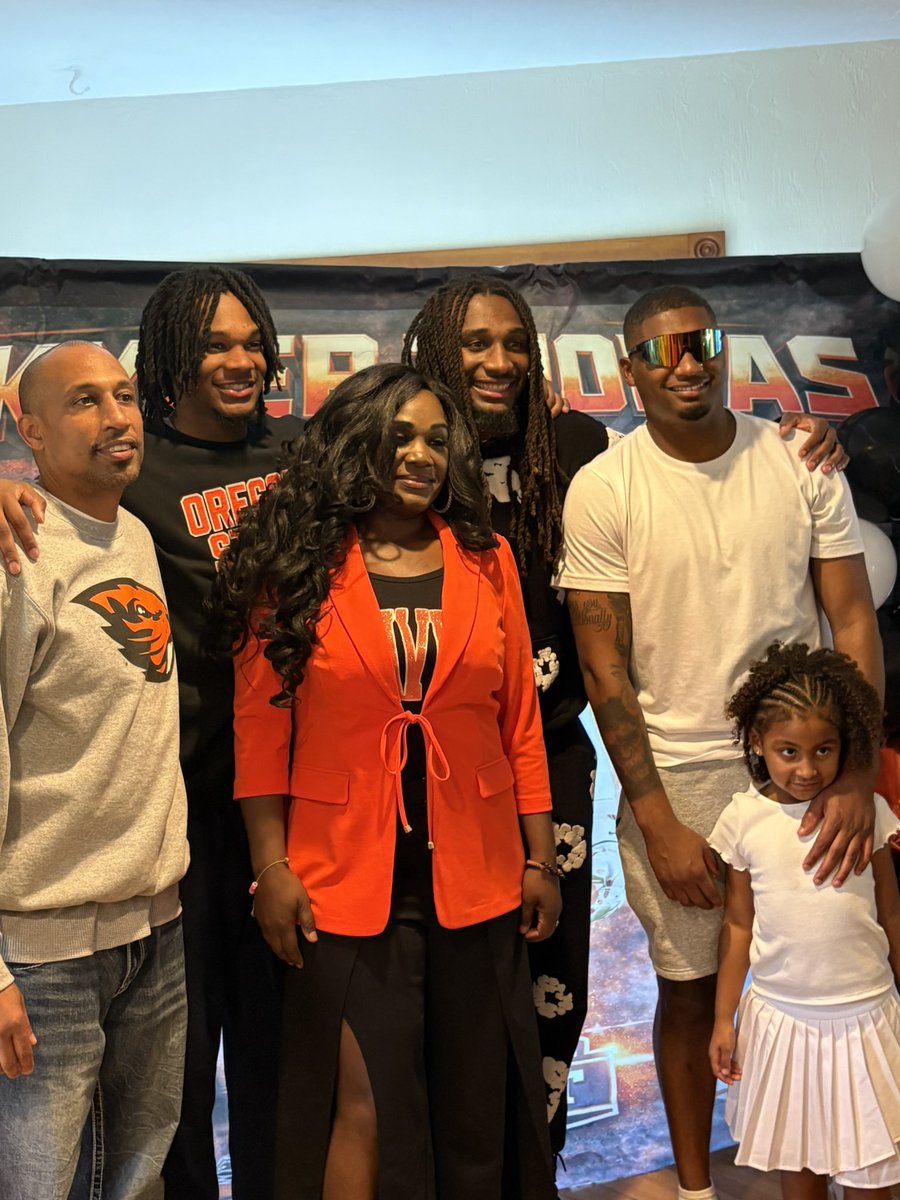 Spencer Newell tweet media