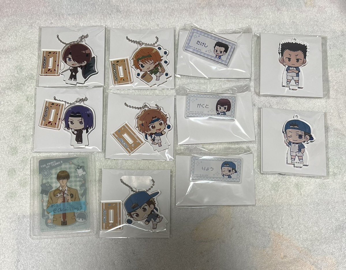 みこと tweet media