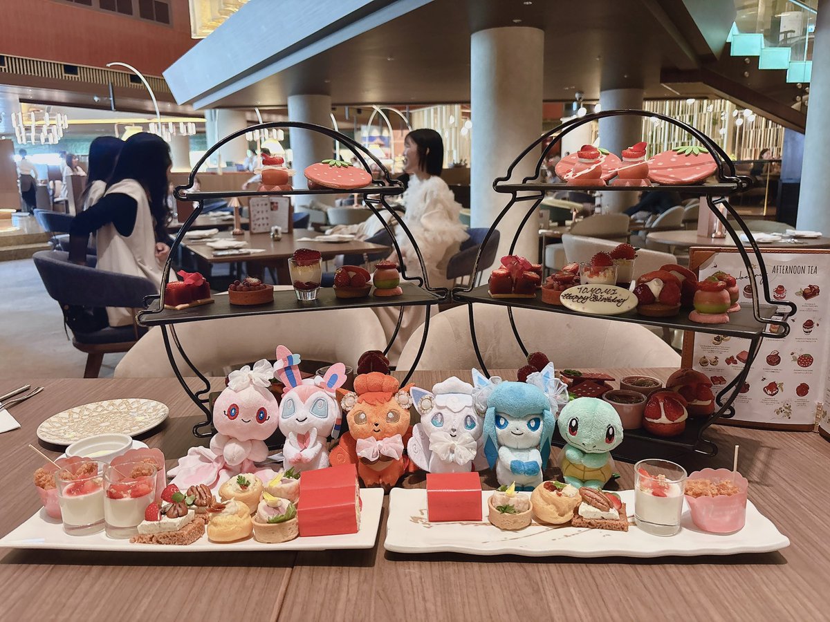 t o m o m i🥨*。 tweet media