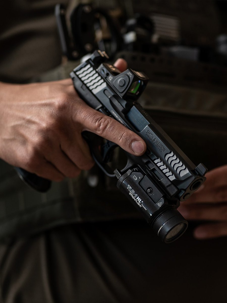 Smith & Wesson Inc. tweet media