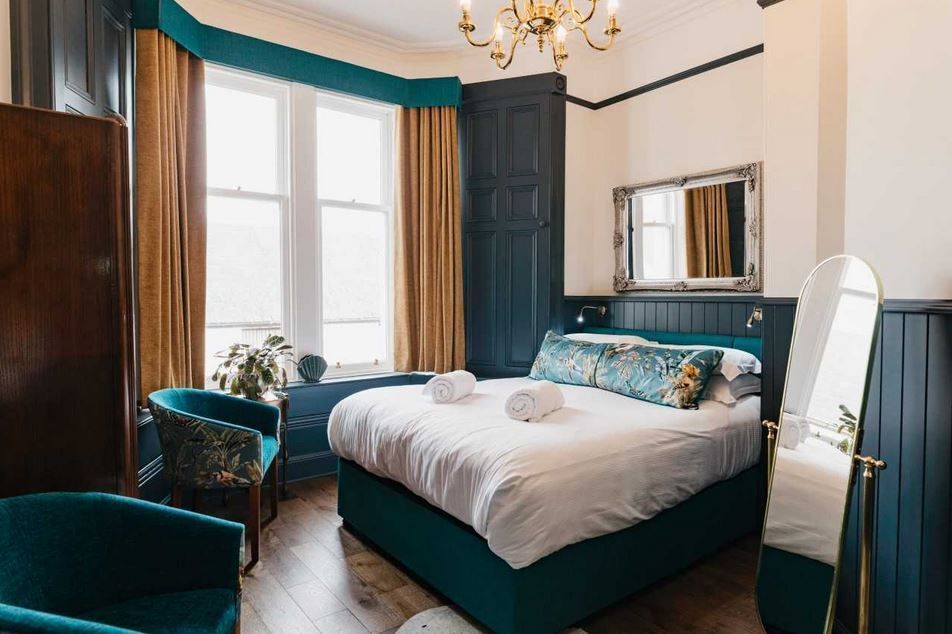 aroundaboutbrit's tweet image. Perfect for a Perthshire Stay - The Coorie Inn.

Situated in the ancient village of Muthill in Perthshire, Coorie Inn is an 18th century coaching inn full of rustic character and timeless appeal.

aroundaboutbritain.co.uk/Perthshire/102…

#CoorieInn #Perthshire #Boutique #Staycation #HistoricInn