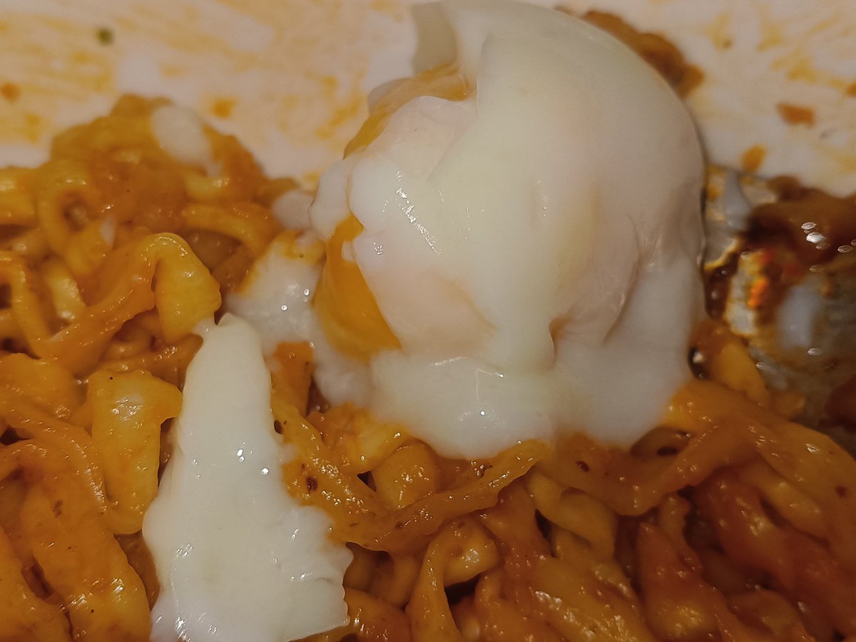 我爱百合 tweet media