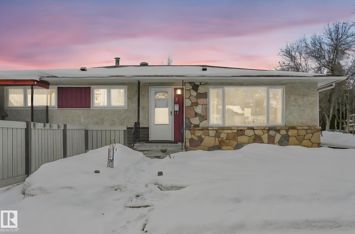 official_SEA19's tweet photo. Step inside and enjoy luxury living in Edmonton. Come see this home at our open house!
- Manny Agunbiade with Initia Real Estate Edmonton
- Contact me at 780.799.9910 https://t.co/q5HxXcidlS