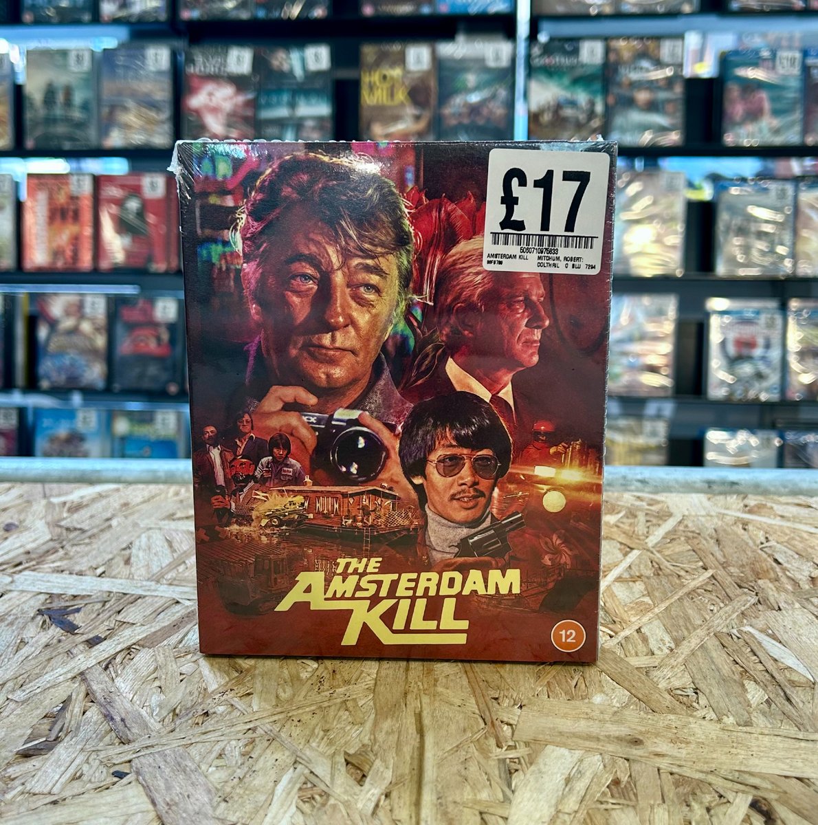 FOPPofficial's tweet photo. From Robert Clouse, director of Enter the Dragon, comes The Amsterdam Kill, a globetrotting drug trade thriller where a washed up ex-cop gets pulled back in with a hot tip on a heroin ring.

Available on Blu-ray from @88_films.

#gettofopp https://t.co/xGWiAOUgbs