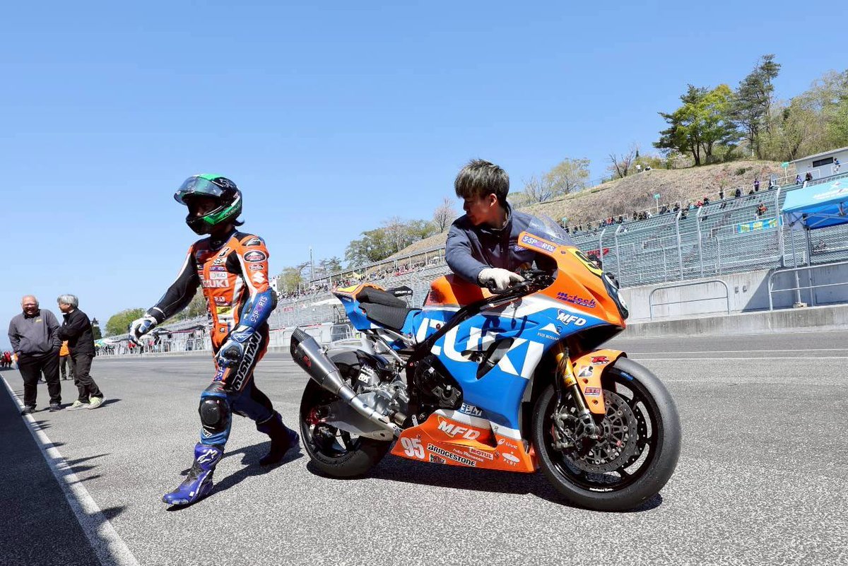 nishimura_sho's tweet image. RACE2-P9

レース1の転倒で仕様違いのバイクで走るしか無く、我慢のレースになってしまいました。
ただ開幕戦から大きく前進出来ているので、この調子でチームと共に進化して行きたいと思います。

今回も応援ありがとうございました！

#JRR  #SUZUKI  #GSXR1000