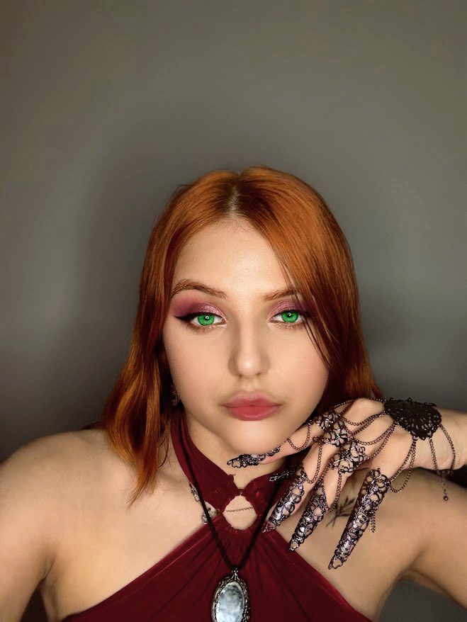𝐕𝐚𝐥𝐤𝐲𝐫𝐢𝐞 (@ValkyrieCoser) / Posts / X