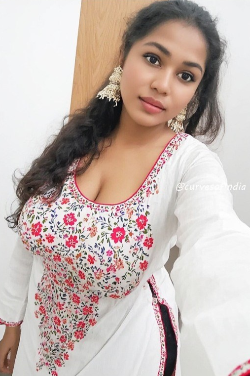 CurvesofIndia's tweet photo. Curvy Mallu Bhabhi 🇮🇳 https://t.co/pCxoOBYxNZ