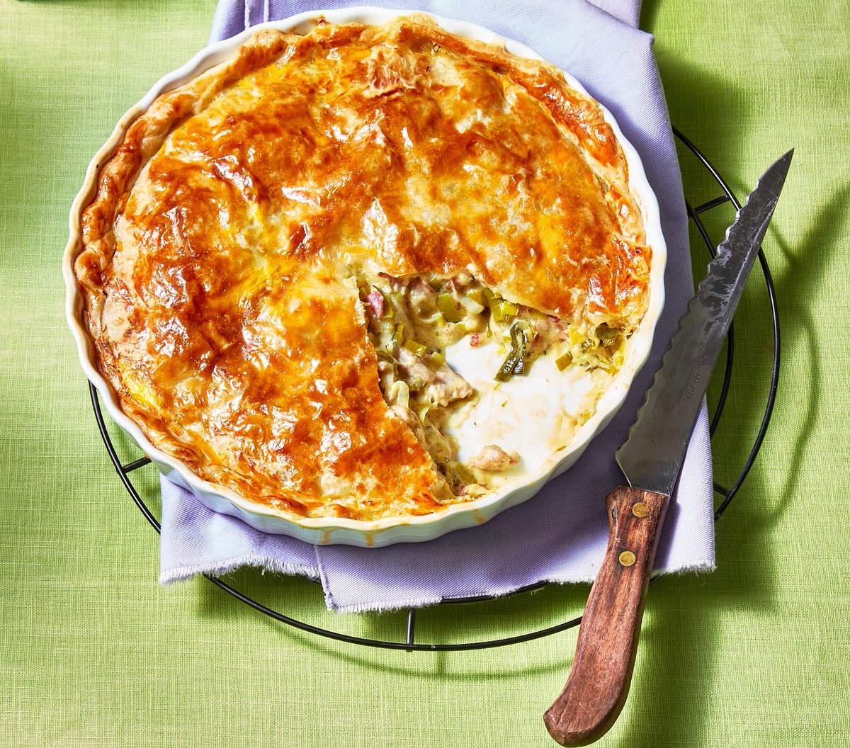 TheMrsAmazing's tweet image. TODAY, Sunday April 26, at 12 pm EST (6 pm CET/ 5 pm UK)
TheMrsAmazing's live Sunday Special #cooking #stream #mukbang and #nothingcheffy

Today: Chicken and leek pie.

TAGS:
twitch.tv/TheMrsAmazing
YouTube.com/@TheMrsAmazing
beamstream.gg/themrsamazing
See you there 💕