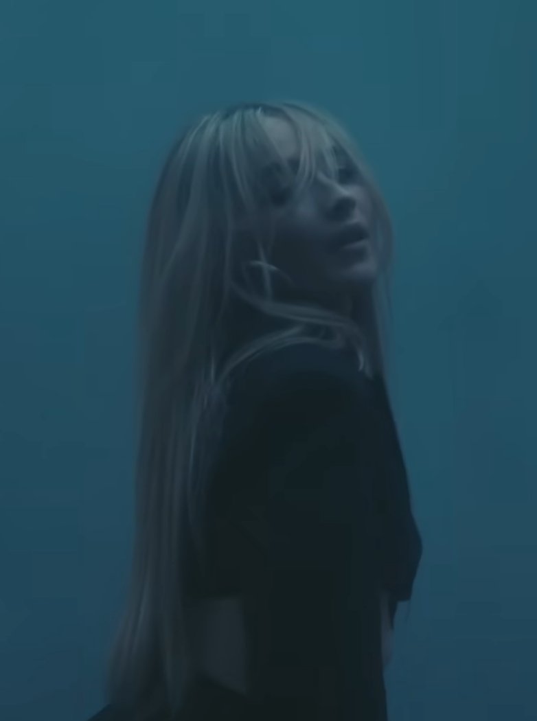 funktasy's tweet image. 7 years ago today, Zara Larsson released 'Wow'.
In 2021, Zara released a remix version ft. Sabrina Carpenter #music #throwback